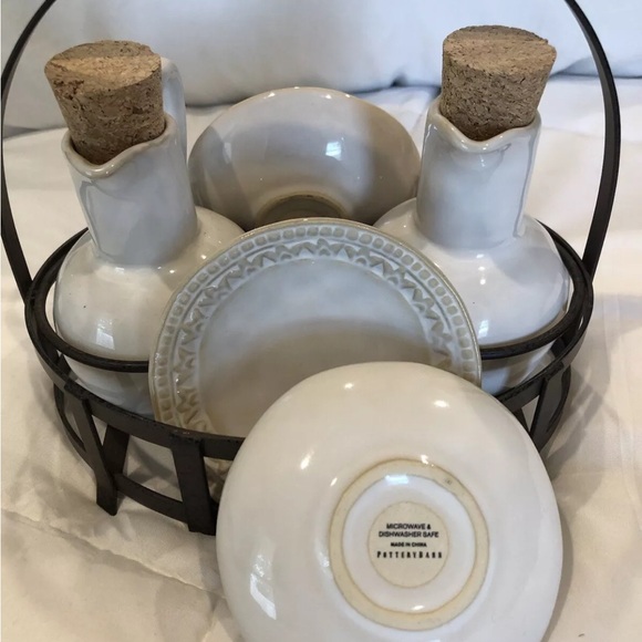 Set of Pottery Barn Oil & Vinegar Cruets, 4 Dipping Plates and Metal Caddy - Picture 8 of 13